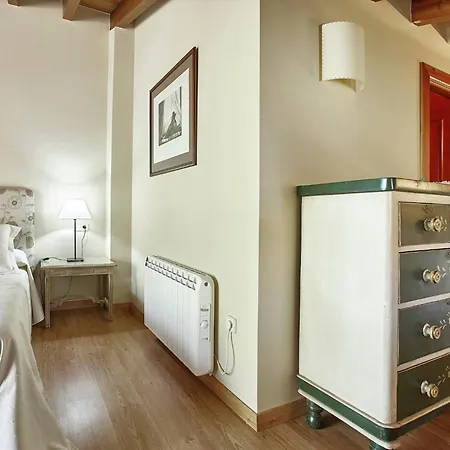 بيت للعطل Cozy With Pool & Terrace *