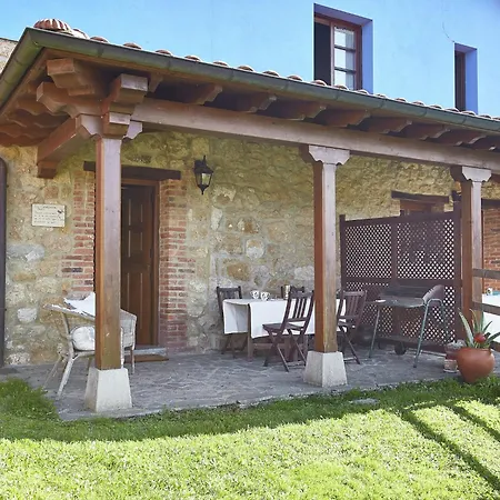 بيت للعطل Cozy With Pool & Terrace Nava