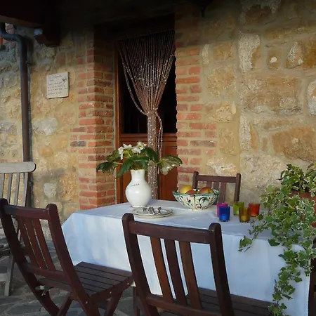 Cozy With Pool & Terrace