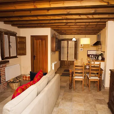 Cozy With Pool & Terrace *